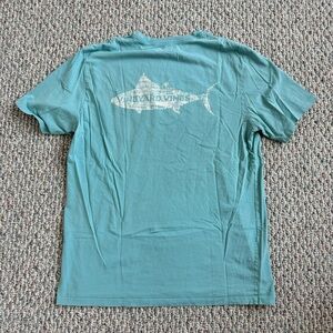 Vineyard vines T-shirt